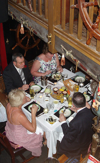 Wedding reception at The Anchor Inn Cockwood near Exeter